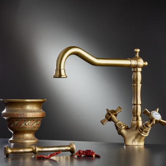 bugnatese 851 kohutik otocny kuchynsky drez princeton bronz mosadz mediteransky kuchyna umyvadlo kohutik klasicky umyvadlo kupelna sanitar.jpg